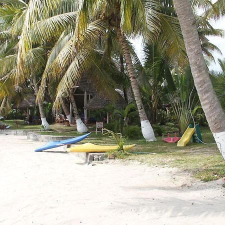 Hotel La Pirogue Mahambo Kültér fotó