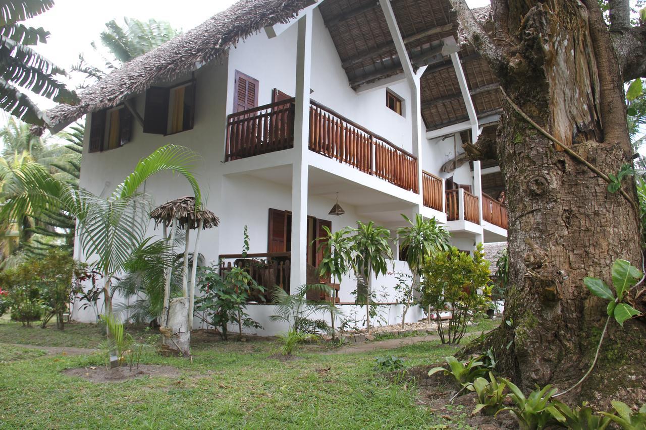 Hotel La Pirogue Mahambo Kültér fotó